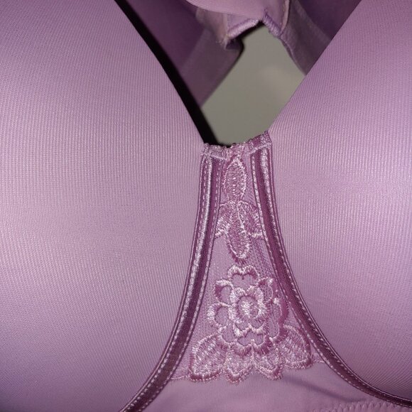 Vanity Fair Full Figure Beauty Back Smoother Wireless Bra Size 42DD Lavender - Picture 4 of 6